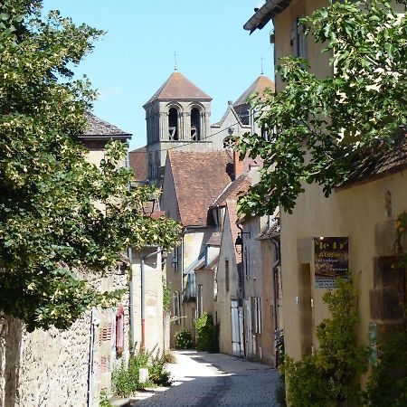 Souvigny L'Atelier Du Chapeau Rouge 아파트 외부 사진