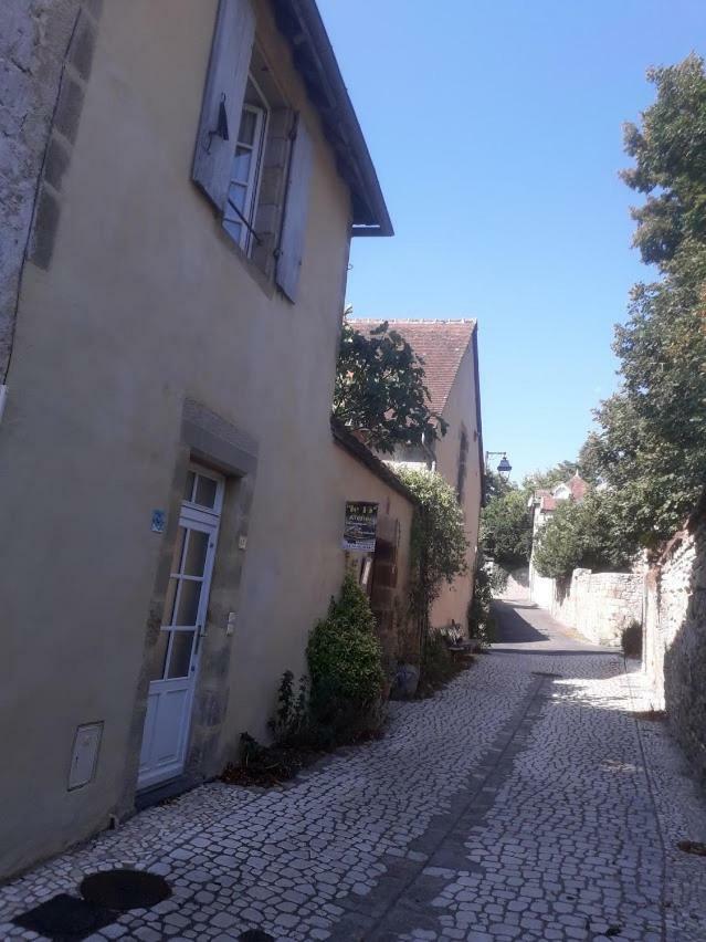 Souvigny L'Atelier Du Chapeau Rouge 아파트 외부 사진
